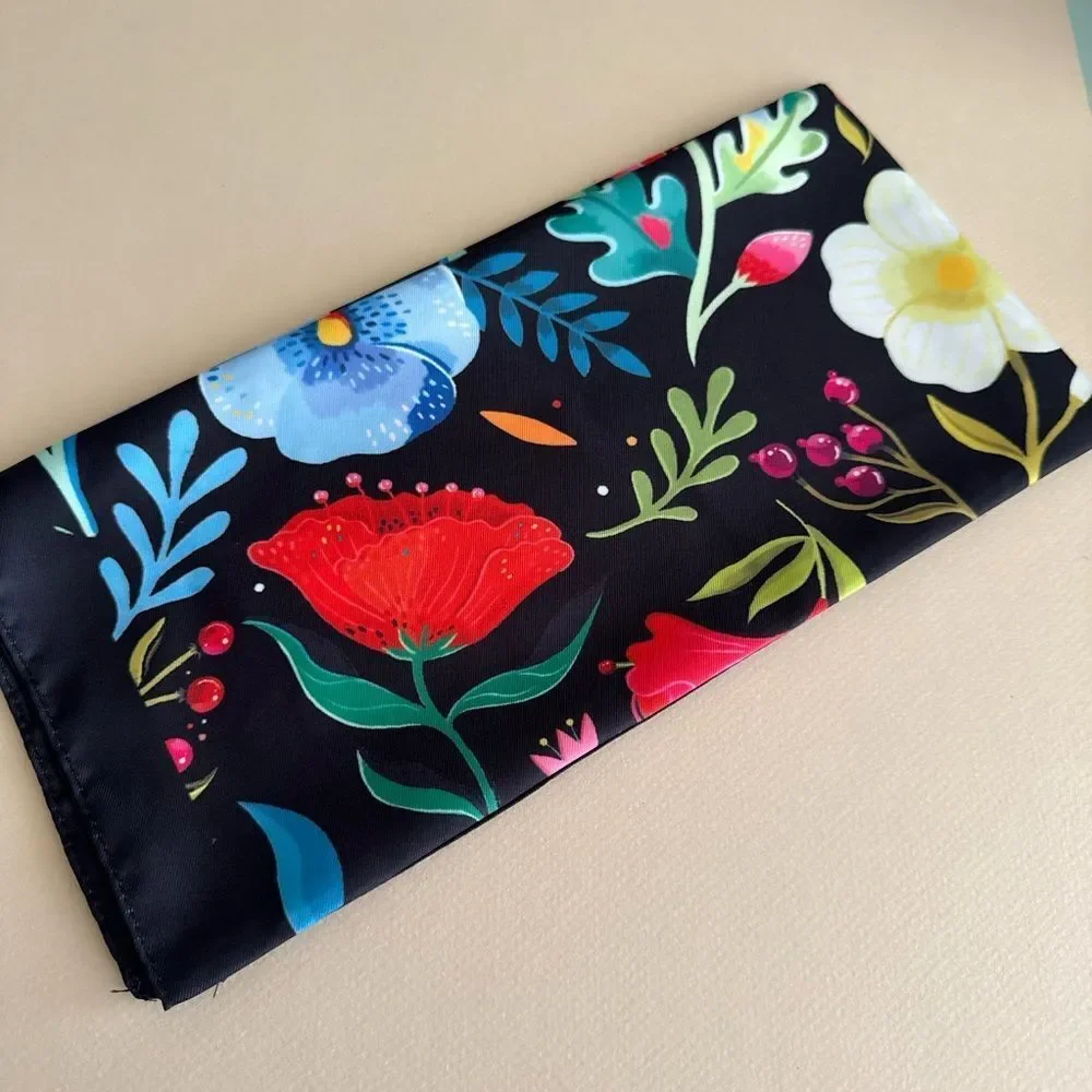 Floral Patterned Scarf P106